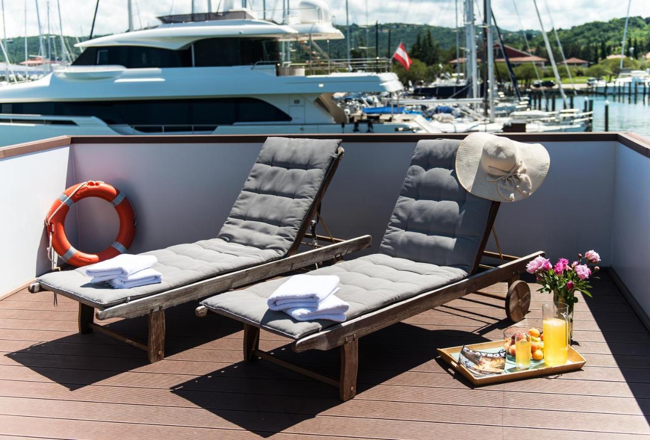 Marina Luxury Houseboat Olive Villa Порторож Екстериор снимка